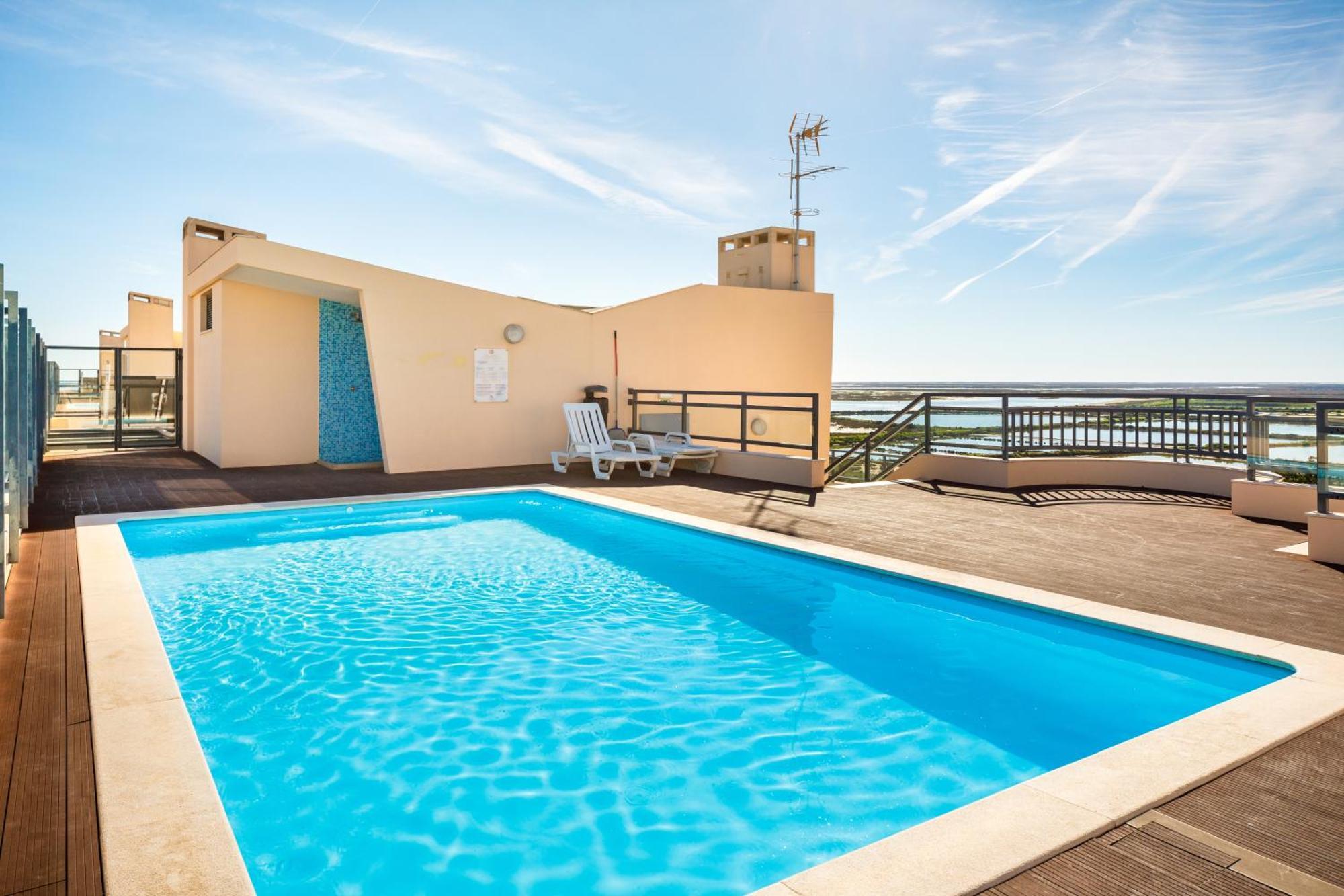 Green House - Pool On Rooftop โอลเญา ภายนอก รูปภาพ